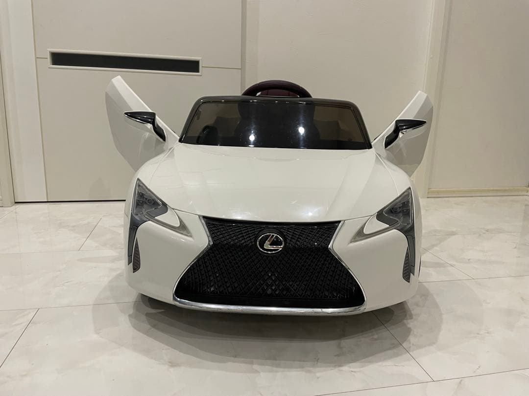Lexus LC 電動ミニカー ホワイトLC500