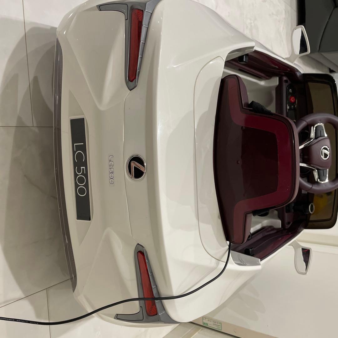 Lexus LC 電動ミニカー ホワイトLC500