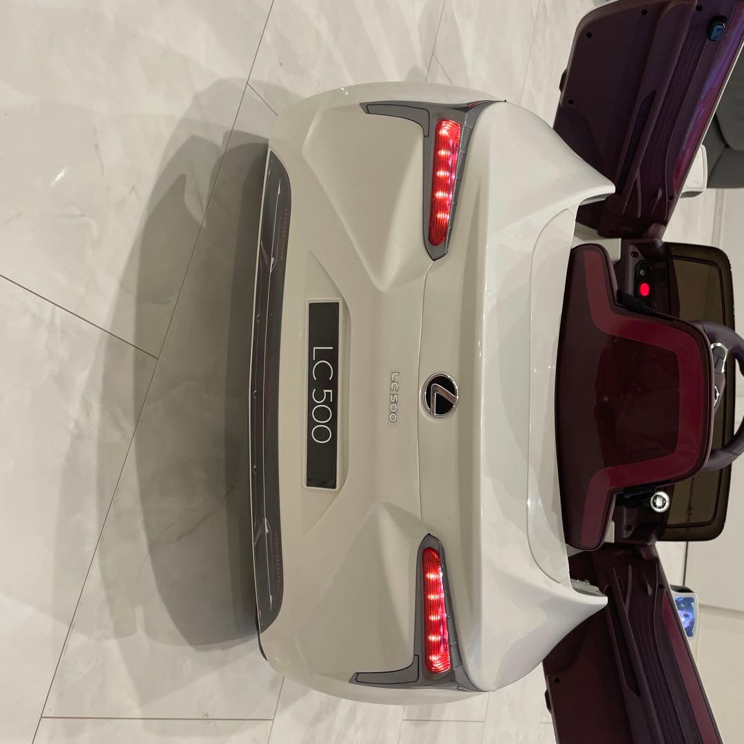 Lexus LC 電動ミニカー ホワイトLC500