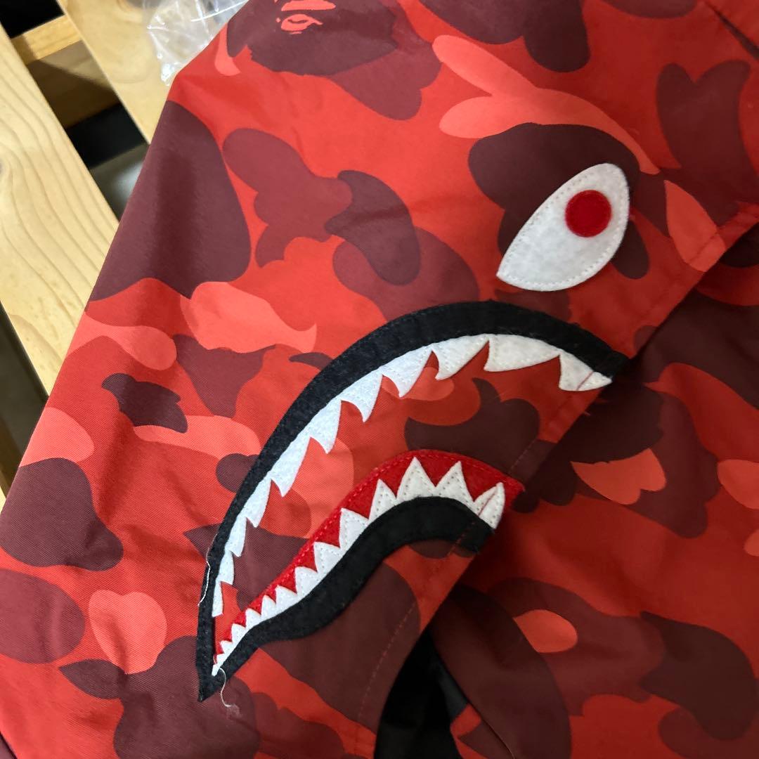 BAPE シャークフード レッド迷彩ウェア