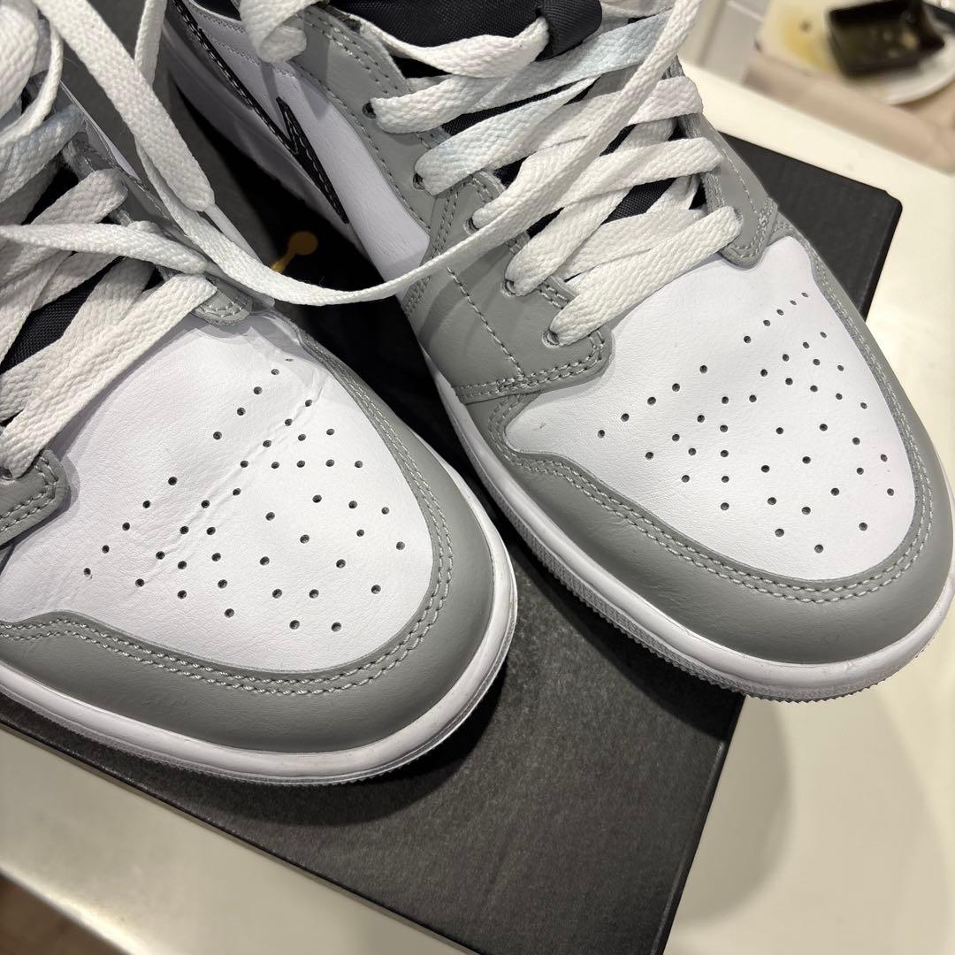 NIKE エアジョーダン1 mid 美品　正規