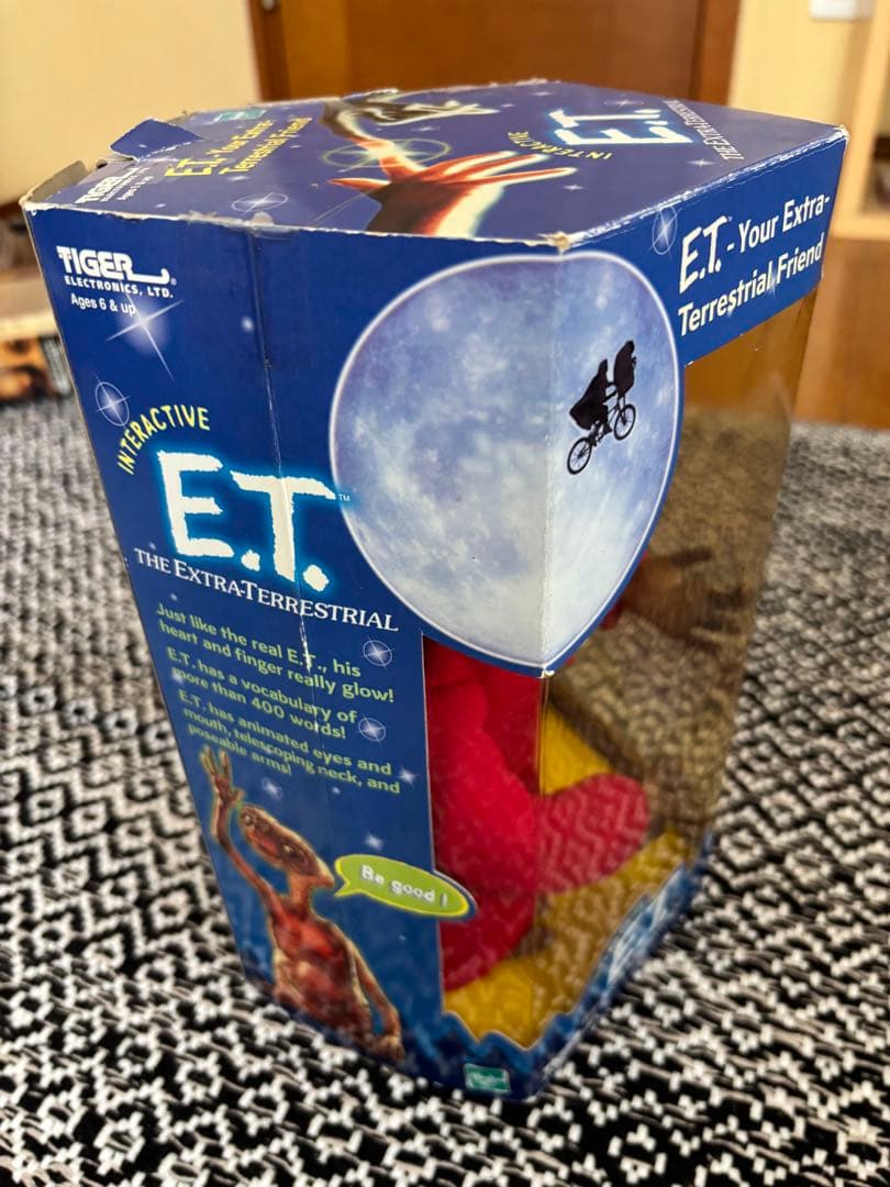 E.T. Your Extra-インタラクティブフィギュア