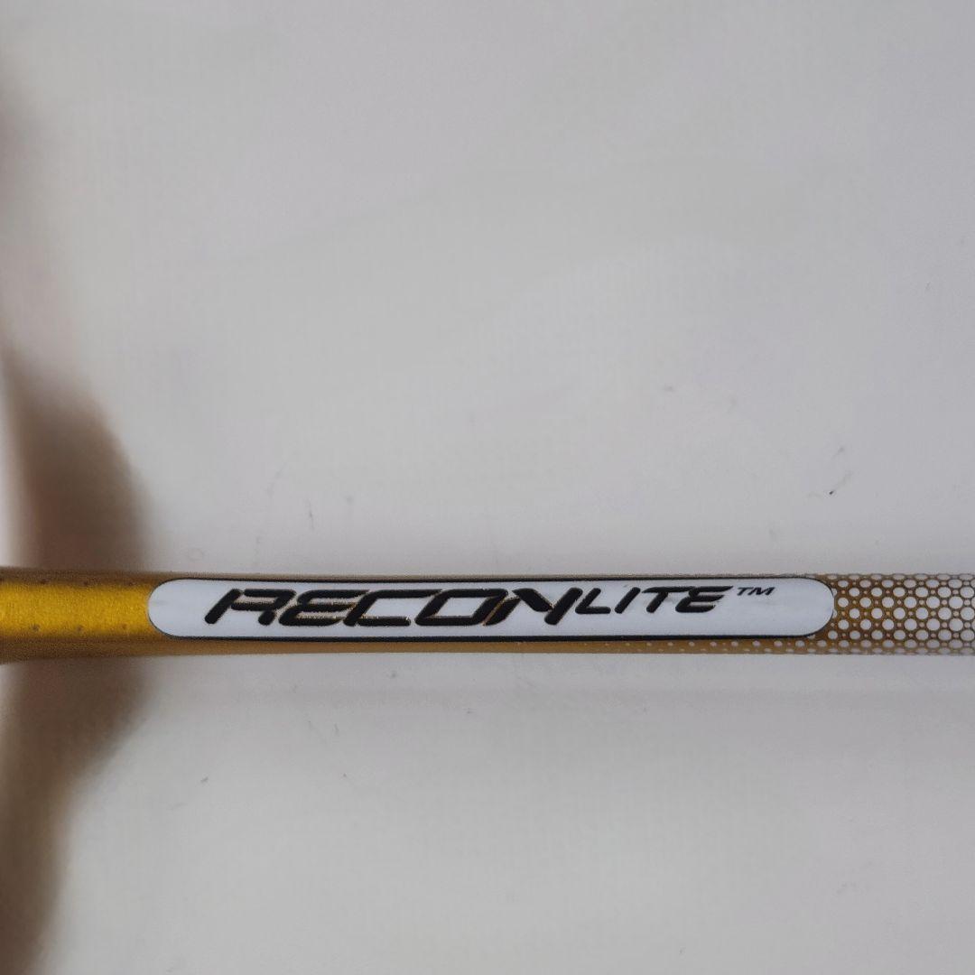 Wilson Revolution 3 バドミントンラケット