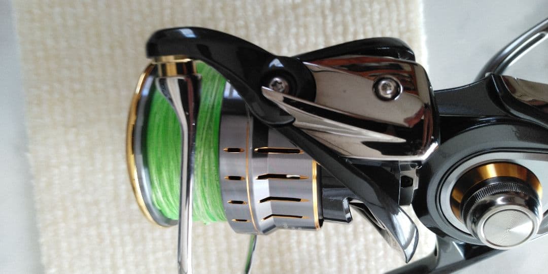 Daiwa　21ルビアスエアリティ　LT4000-CHX　美品