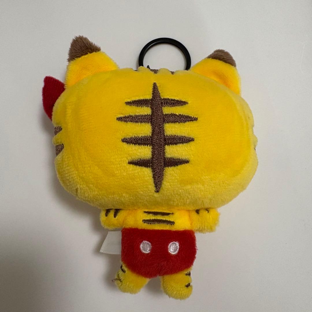 ネコます　ぬいぐるみ　スマホストラップ
