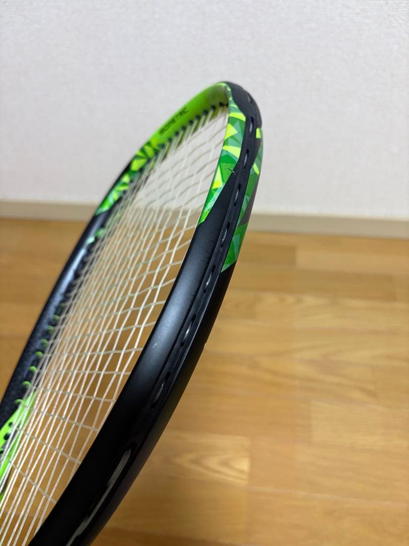 YONEX　EZONE100