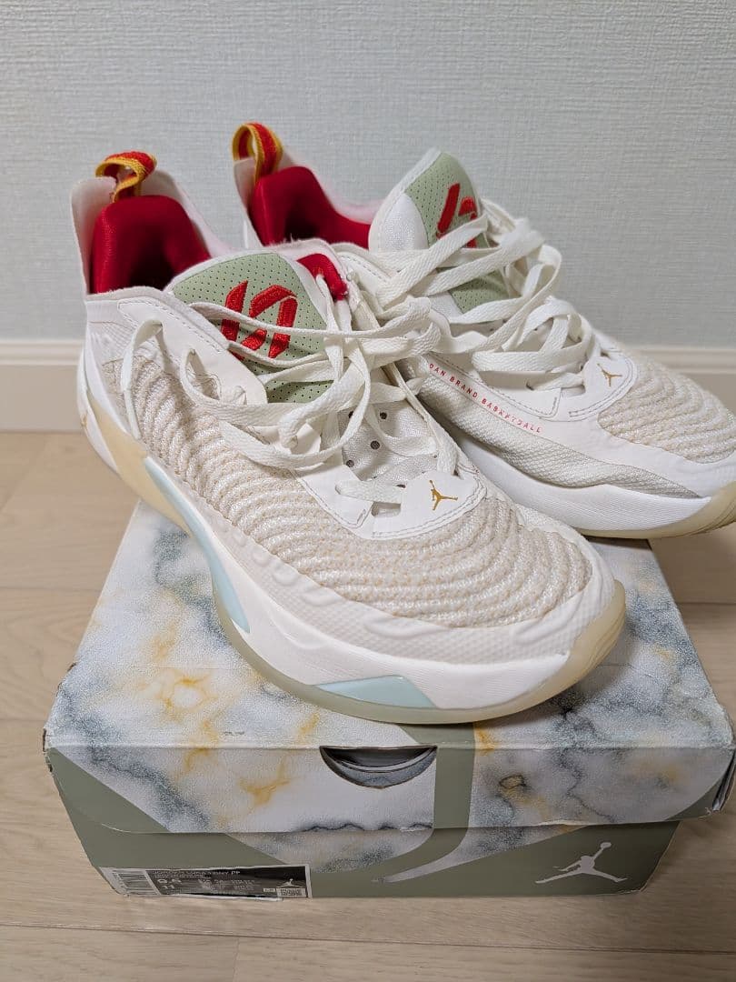 シューズ(男性用) NIKE JORDAN LUKA 1 CNY EP
