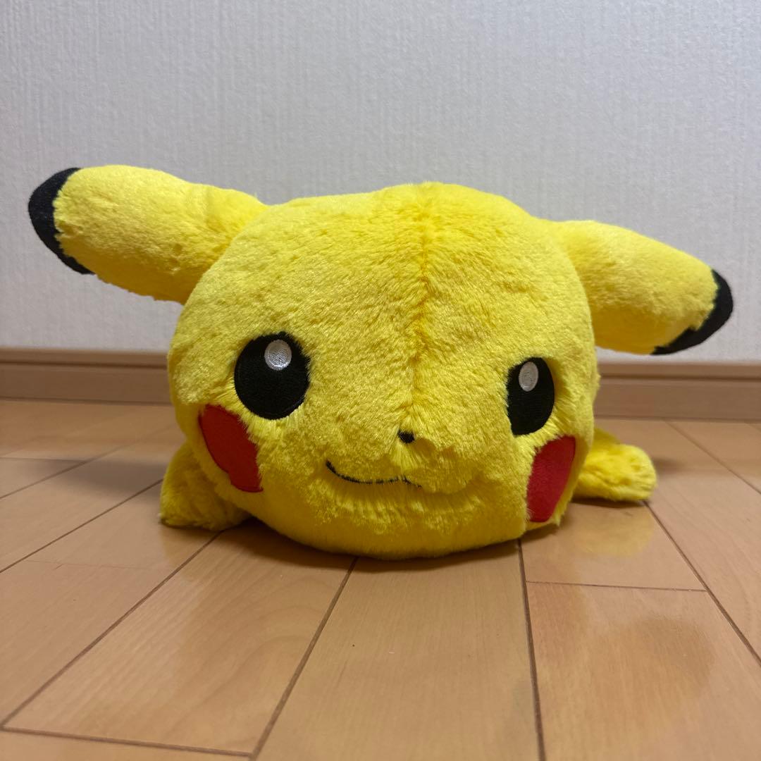 2010年 ポケモンセンター限定 ぬいぐるみ(大) くったりピカチュウ