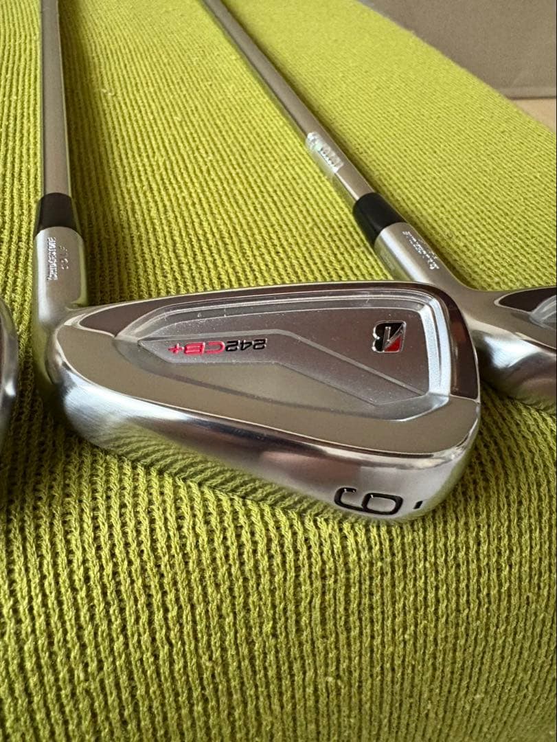 【最新モデル・超美品】ブリヂストン 242CB+アイアンセット 5-PW