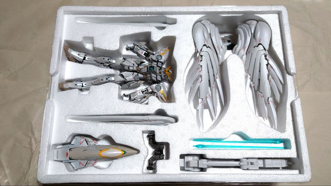 LCOMPOSITE　ウイングガンダムスノーホワイトプレリュード
