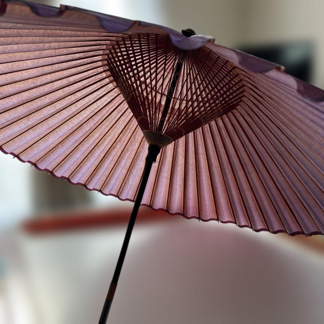 紫色の舞踊傘 中型 折りたたみ式