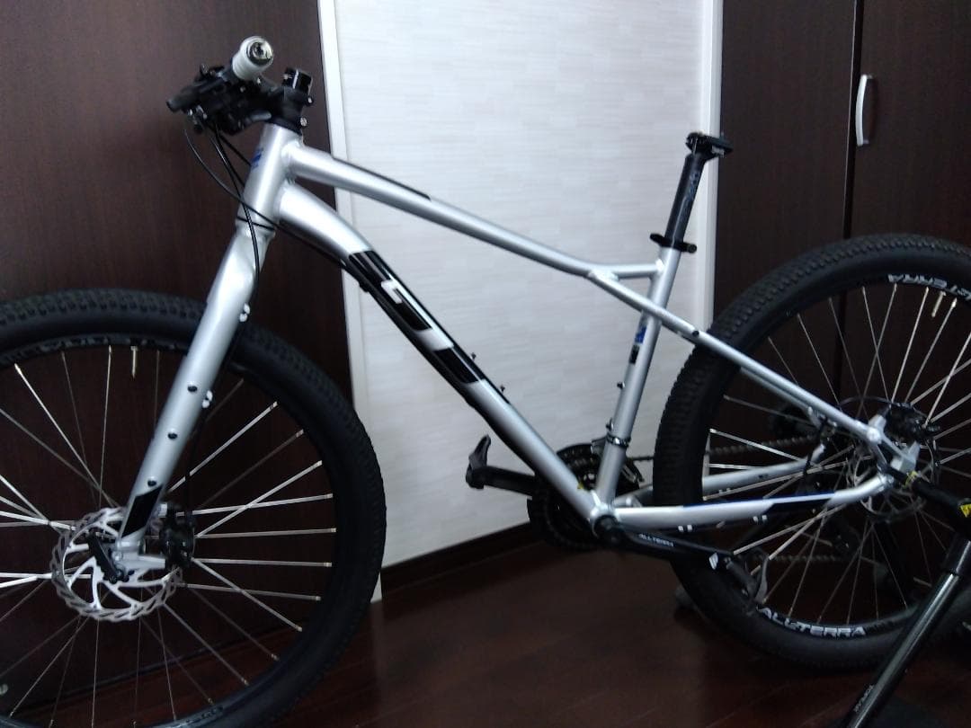 【GT】 AGGRESSOR SPORT RIGID　Sサイズ/2023モデル
