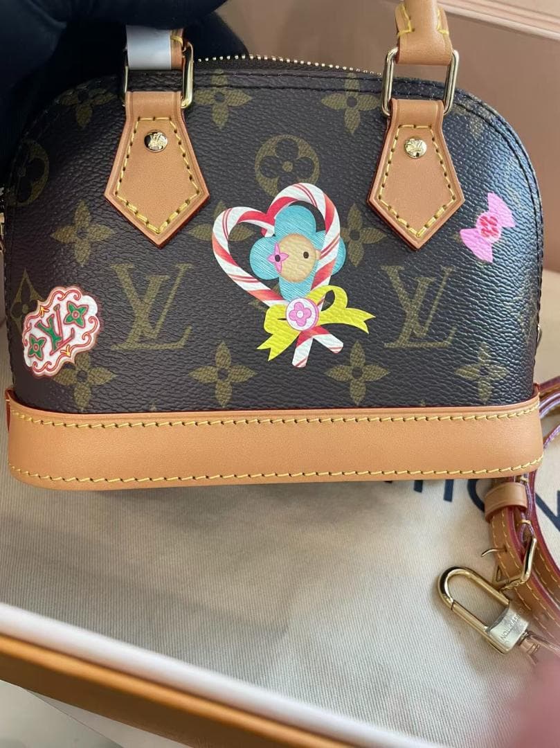 良品Louis Vuitton Mini Bag フラワーモチーフ