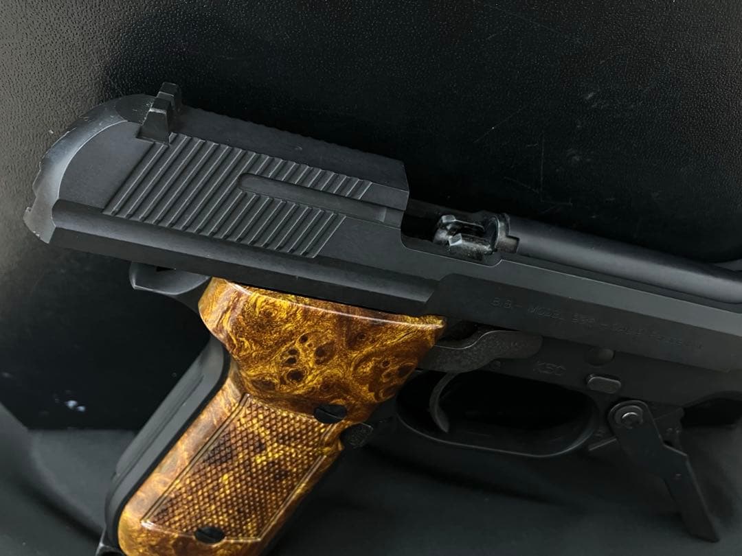 KSC MODEL93-R ベレッタ M93R モデルガスガン　D19041Z