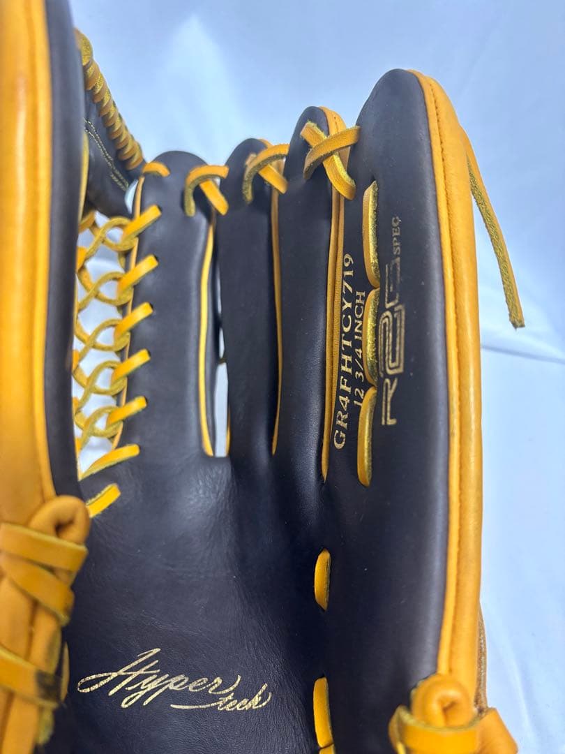 【極美品】Rawlings ローリングス　ハイパーテック　軟式用　　　外野手用