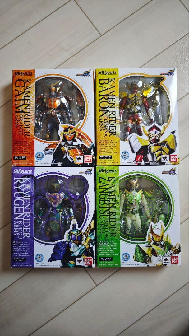 S.H.Figuarts 仮面ライダー鎧武 バロン 龍玄 斬月