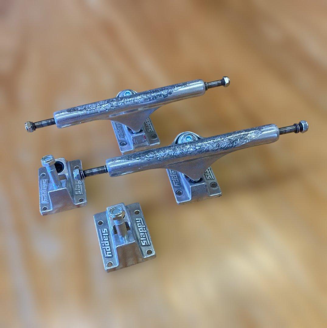 Slappy Trucks 10インチ　スラッピー・トラックス　IKP