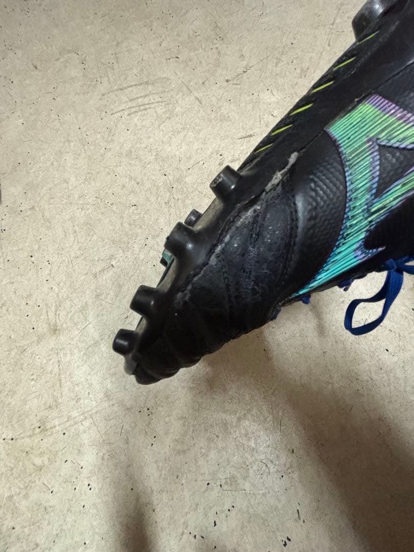 Mizuno モレリアネオ3β サッカースパイク