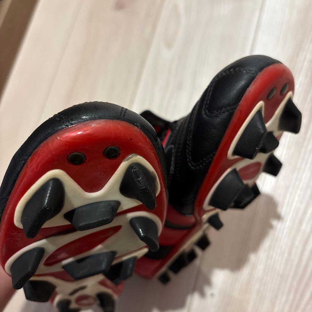 アディダス サルディーナ