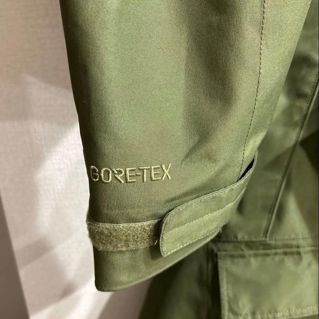 美品 BURTON バートン GORE-TEX ゴアテックス スノボウェア M