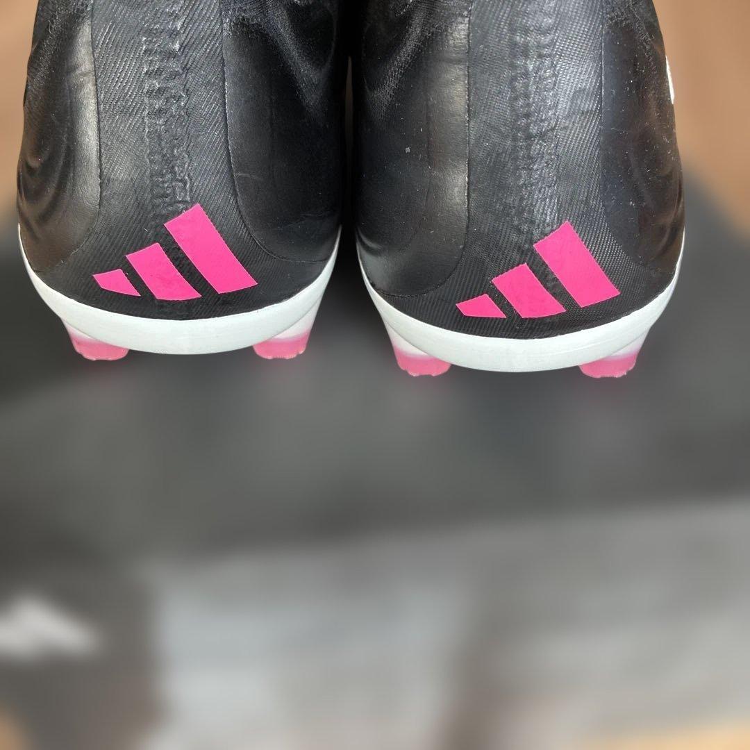 adidas サッカースパイク　コパピュア.1FG