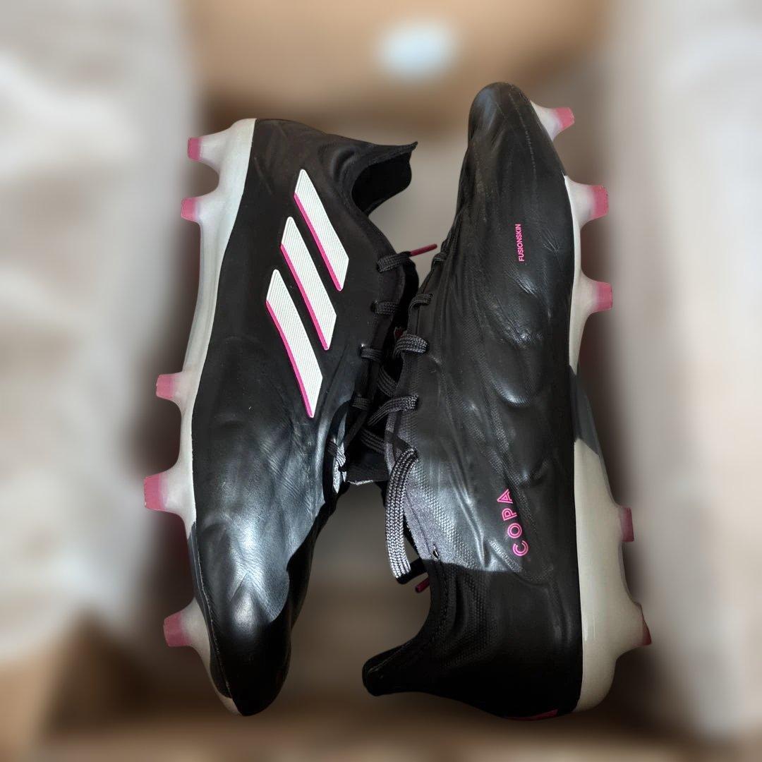 adidas サッカースパイク　コパピュア.1FG