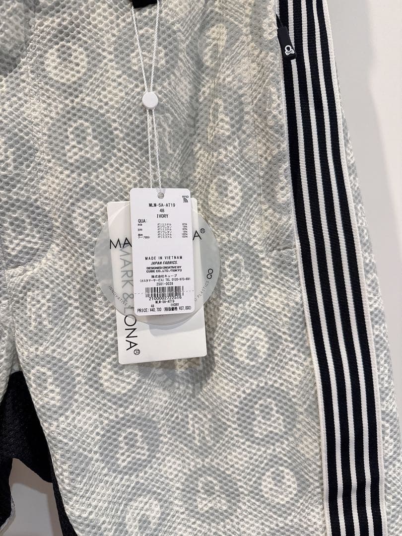 新品 ★ セットアップ MARK&LONA モックネック ショーツ マーク&ロナ