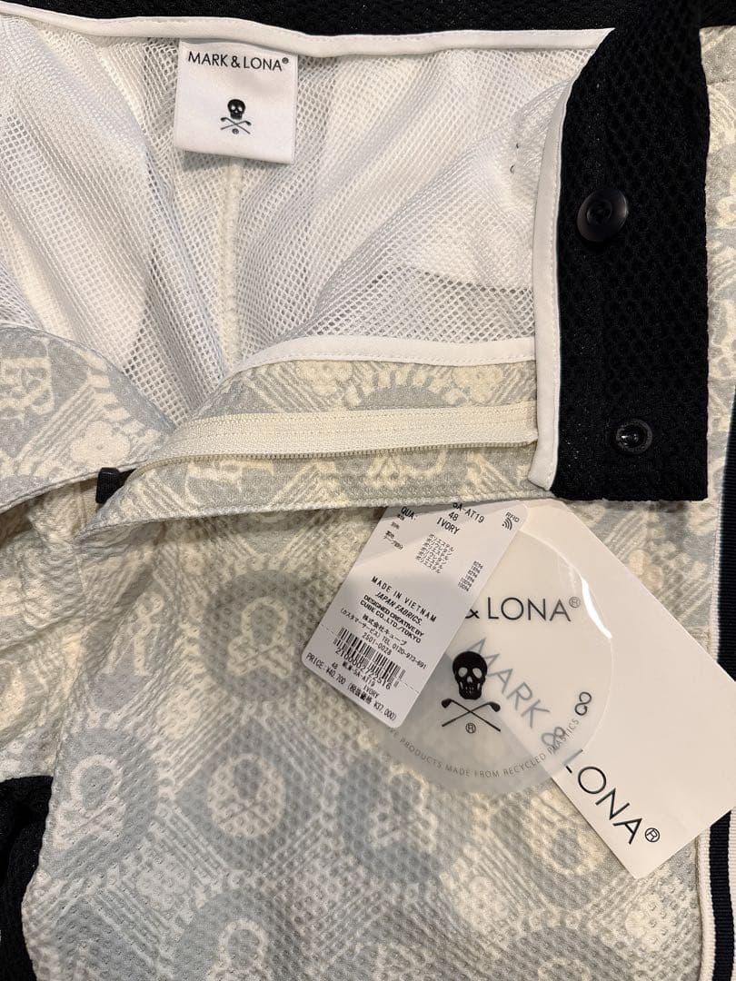 新品 ★ セットアップ MARK&LONA モックネック ショーツ マーク&ロナ