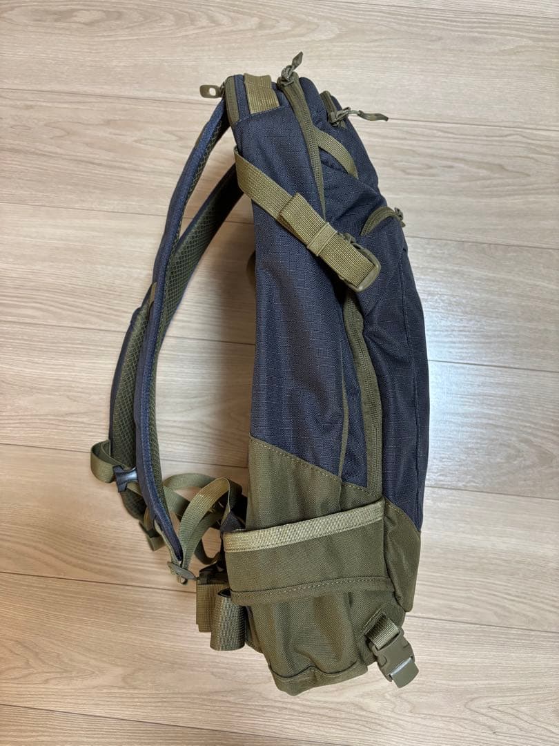 DAKINE HELL PRO 20L ダカイン　ヘリプロ　リュック　オリーブ