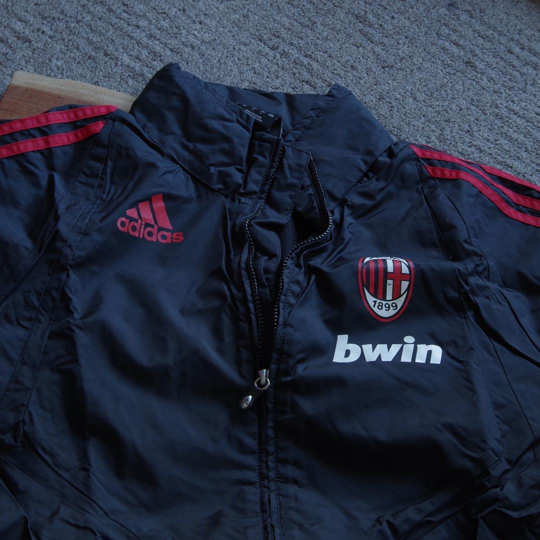adidas ACミラン ナイロンジャケット bwin L