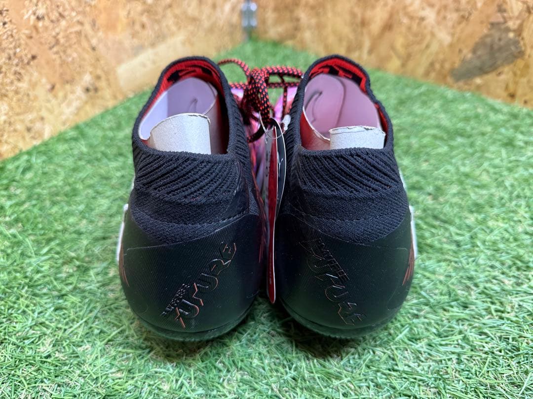 【新品】PUMAプーマ フューチャー8 アルティメット HG/AG 27.0cm