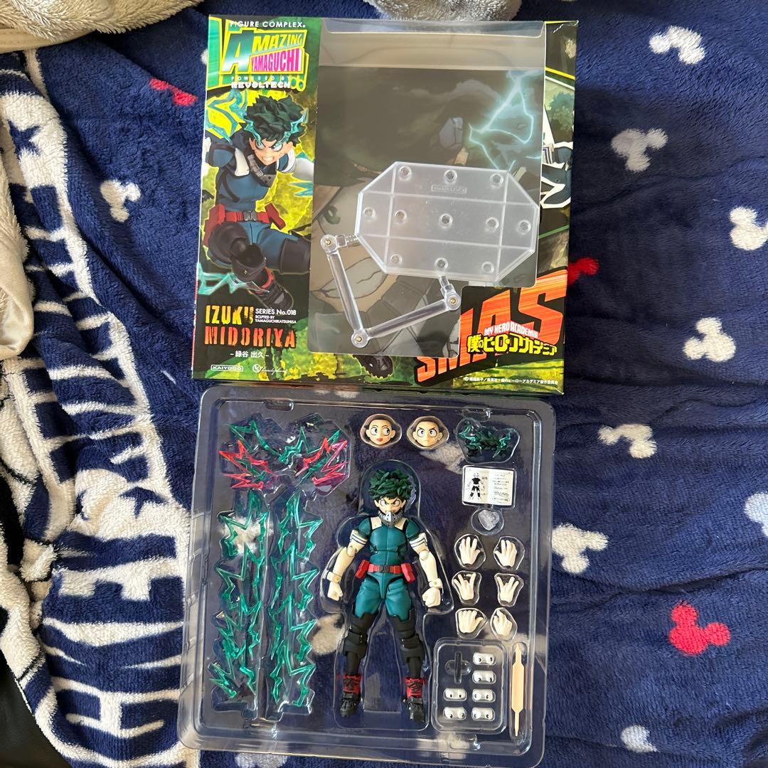 REVOLTECH お茶子 & 緑谷出久 フィギュア