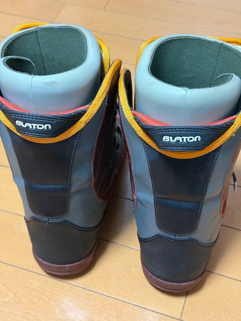 Burton スノーボードブーツ グレー/オレンジ