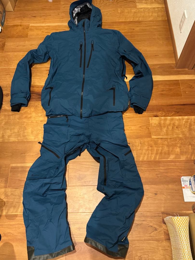 volcom guch Stretch GORETEX ボルコム　上下セット＋1