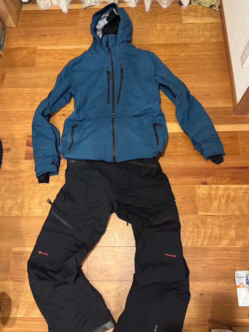 volcom guch Stretch GORETEX ボルコム　上下セット＋1