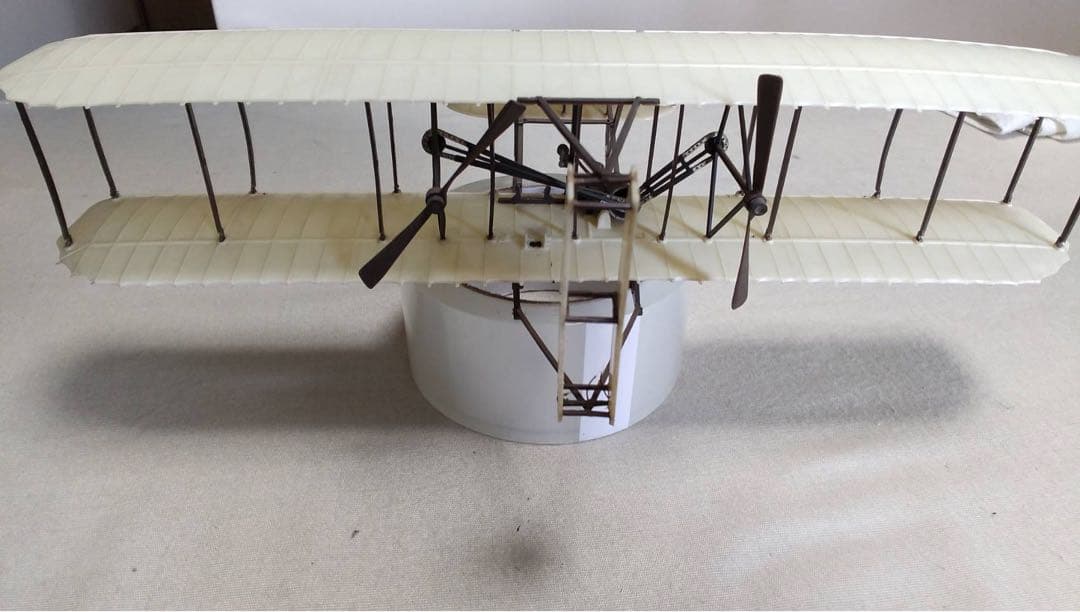 1/40プラモデル キティホークフライヤー ライト兄弟