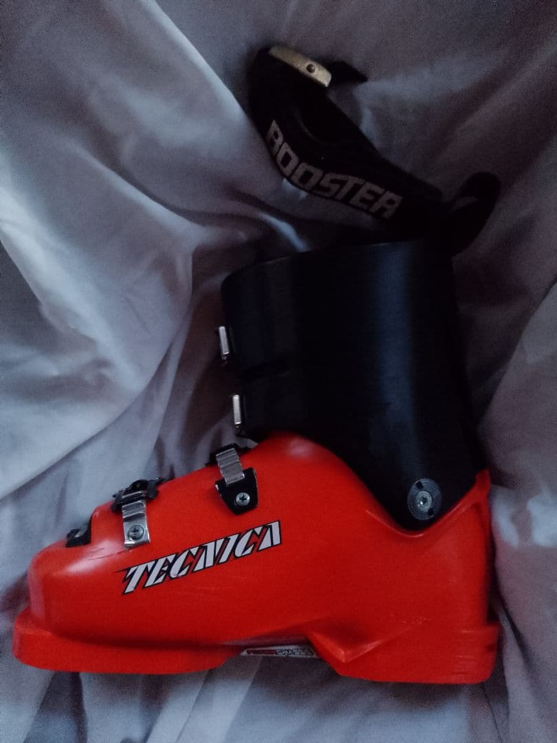 オレンジ 黒 スキー用ブーツ TECNICA INFERNO booster