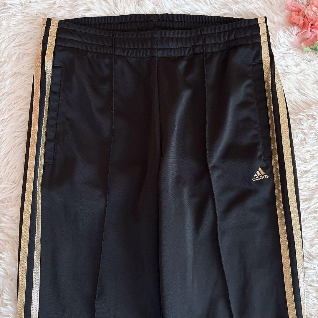 美品adidas ジャージ上下セットアップブラック黒ゴールドアディダスレディース