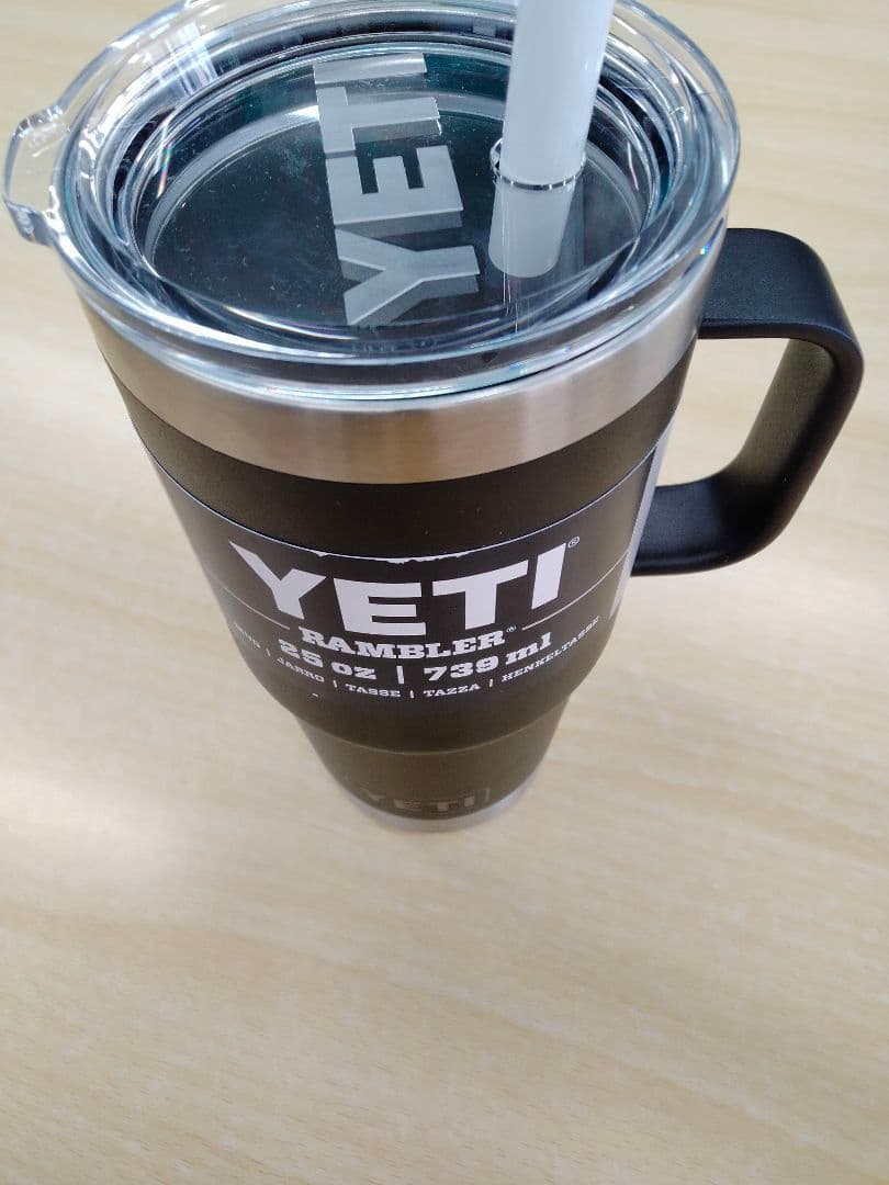 ☆YETI Rambler 25 ozブラック☆ストロー付きマグ新品未使用品