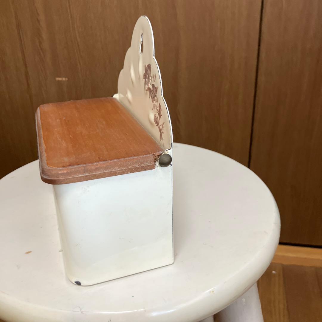 イマン　アルメット缶