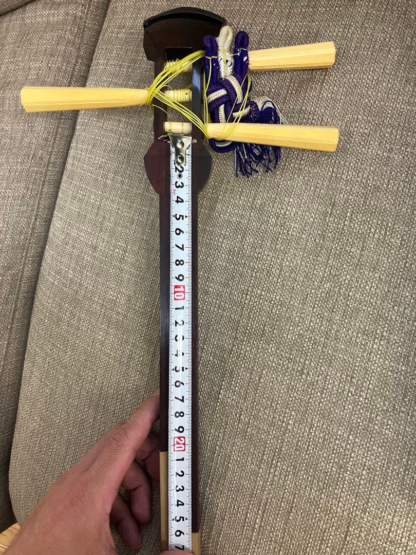 地唄三味線か（細竿）インド紅木　金細　綾杉銅　天然糸巻