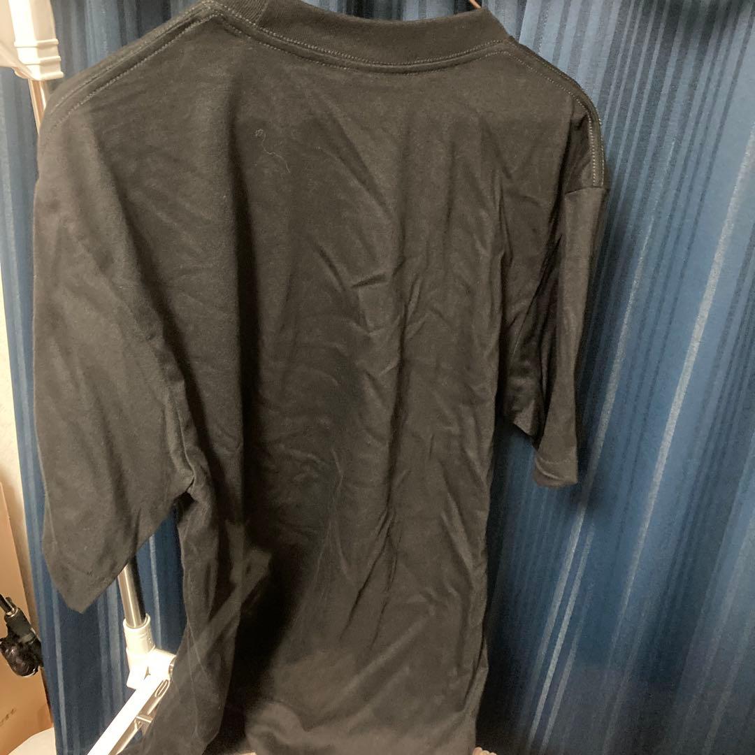 ブラックバス魚グラフィックプリント Tシャツ 黒
