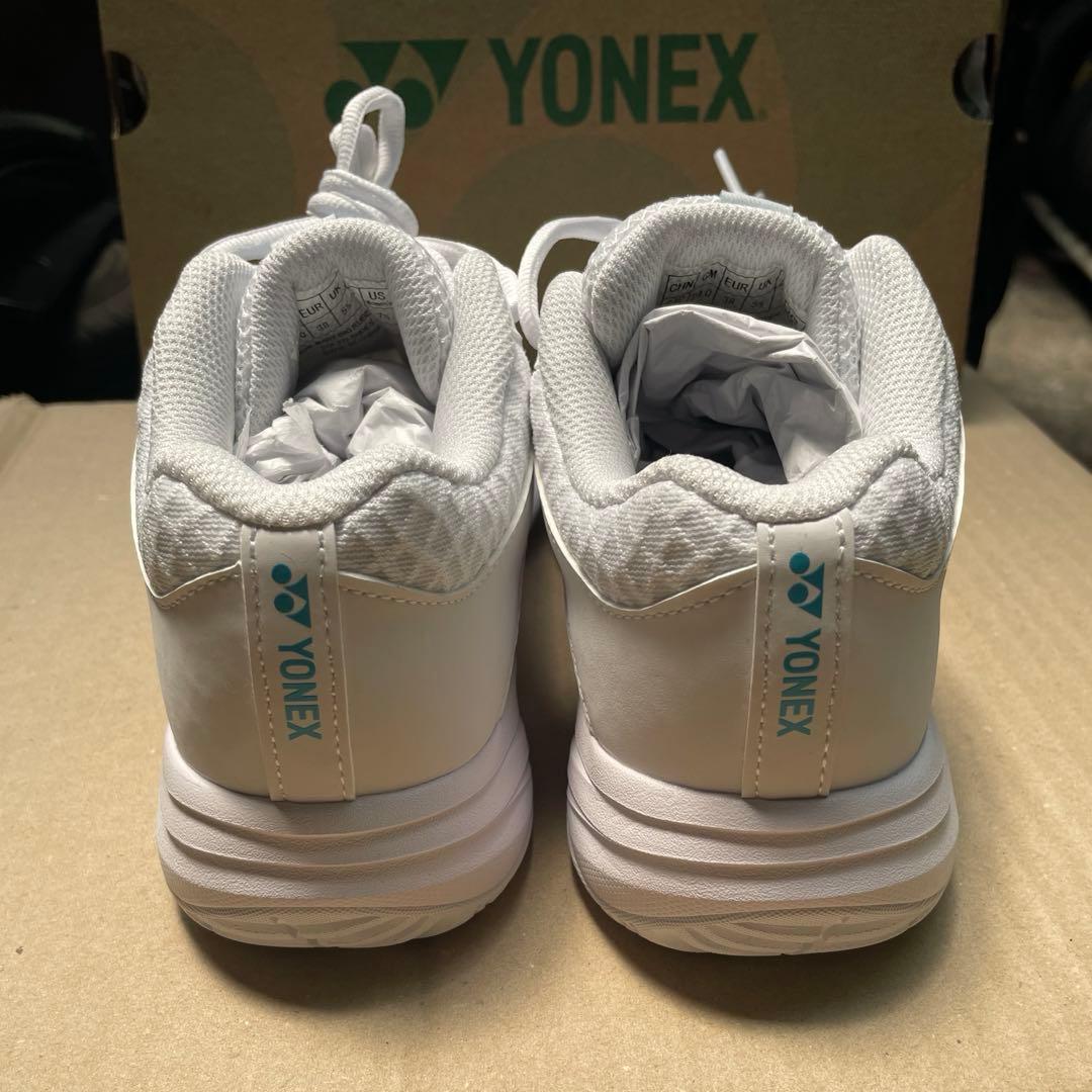 YONEX バドミントン シューズ 24cm