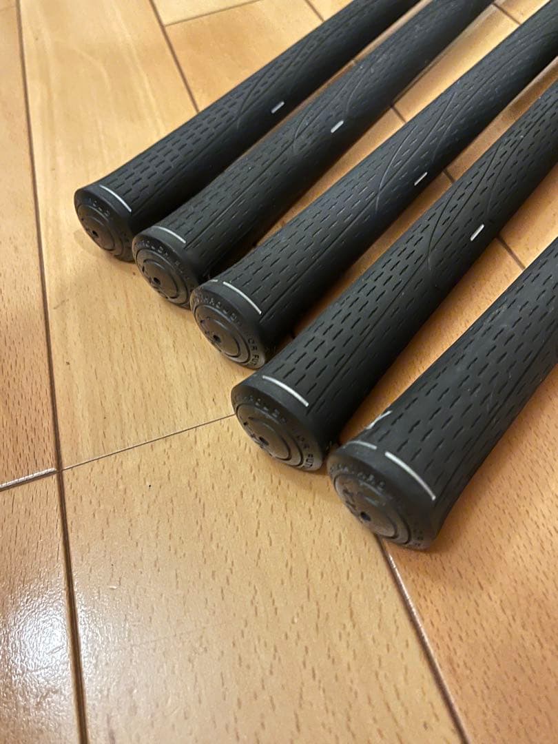 【美品・未使用含む】ゼクシオ　アイアン8本セット