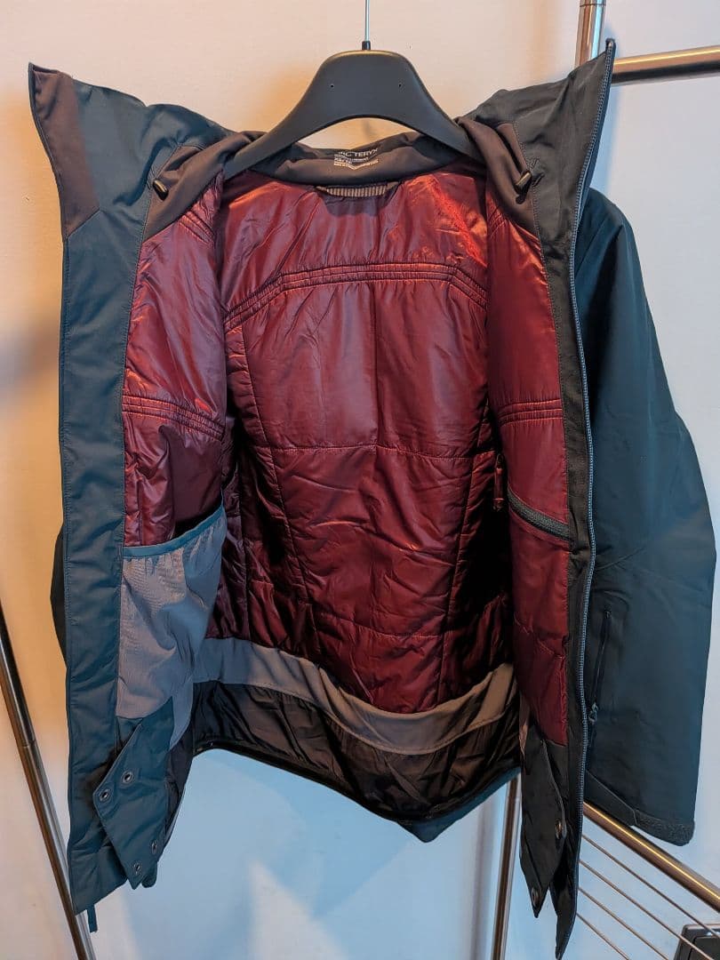 ARC'TERYX スキーウェア ゴアテックス 中綿入り