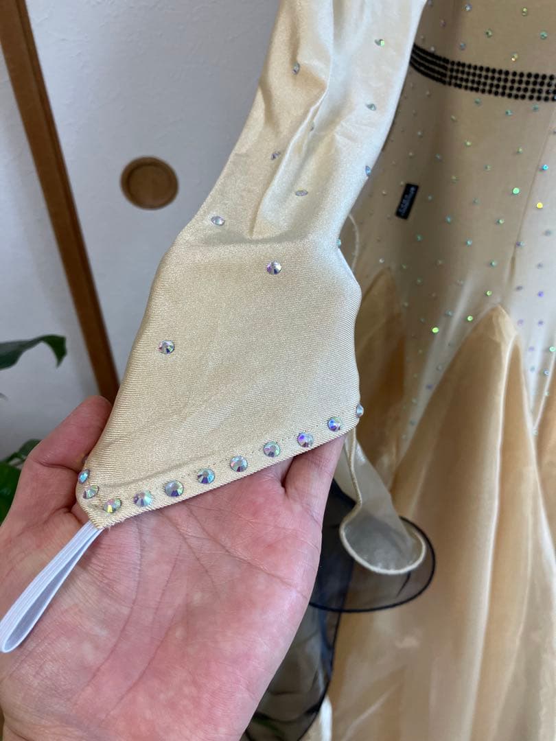 社交ダンス ドレス レッスンウェア　新品　M〜L 黒ベージュ　オフショルダー