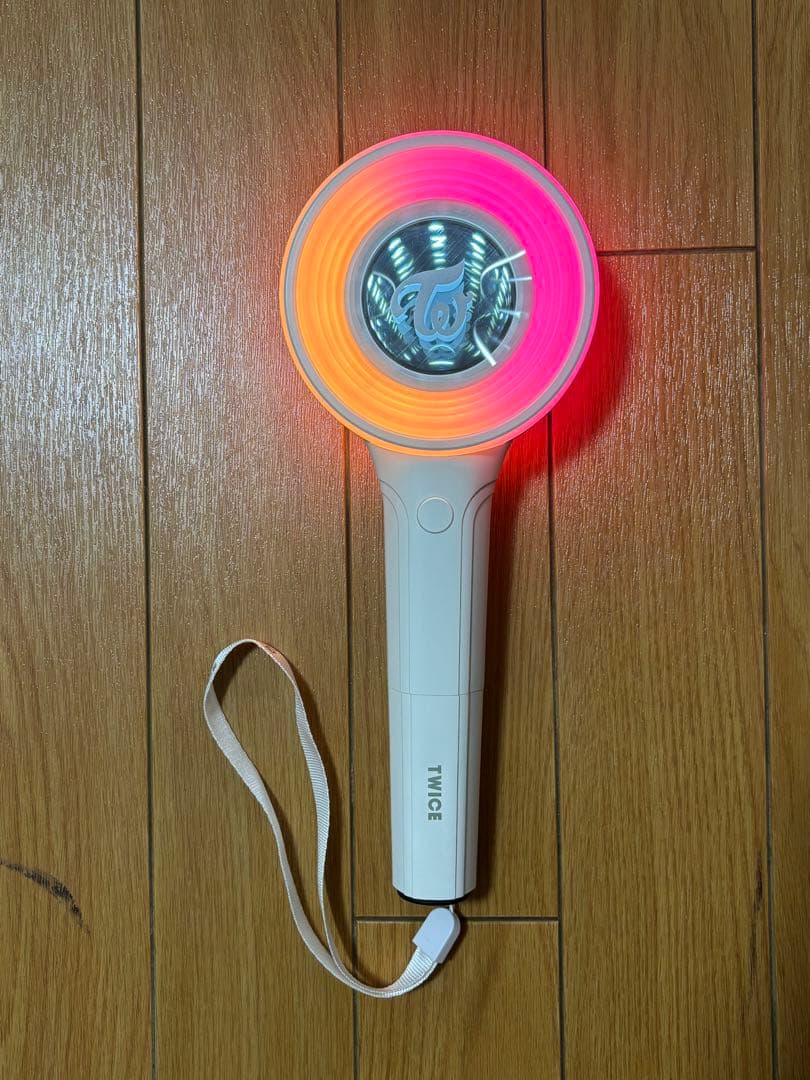 TWICE 公式ペンライト CANDYBONG ∞ おまけ付き