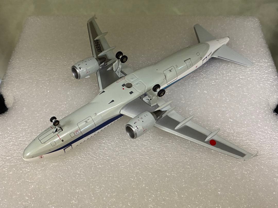 【最終価格】ANA A320 JA8946 1/200 金属製 JCWINGS