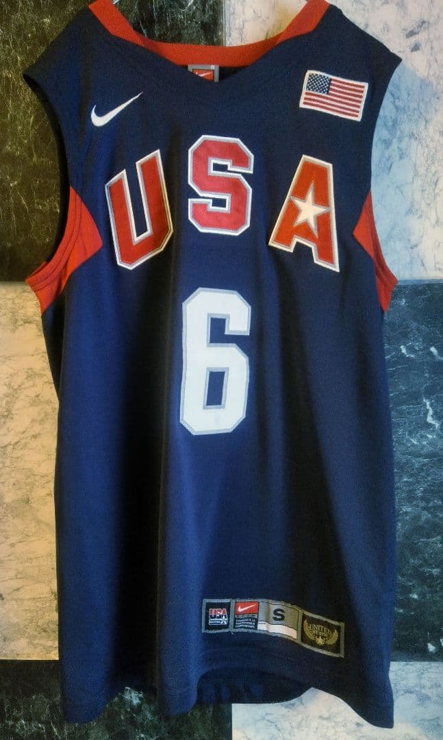 希少レブロン・ジェームズ アメリカ代表2008　北京五輪　ユニフォーム Sサイズ