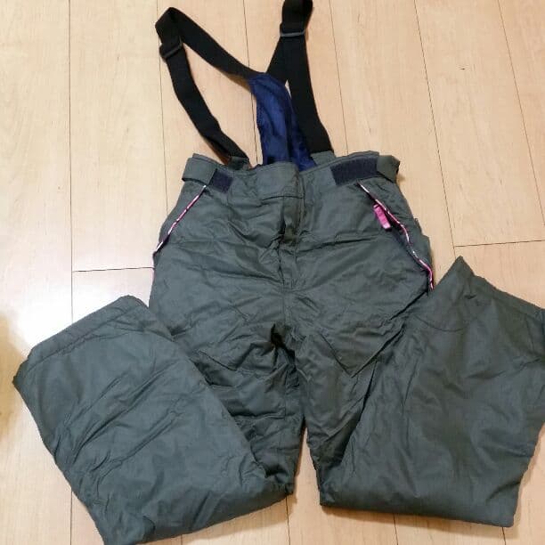 大人用スキーウェア